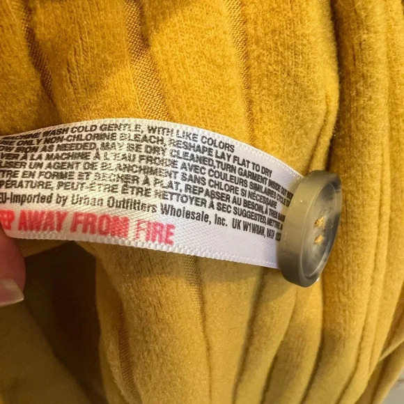 NWT new Anthropologie Saturday Sunday ribbed tunic sweater medium gold yellow - Picture 7 of 11